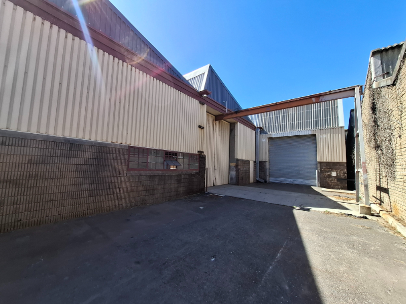 To Let commercial Property for Rent in Montague Gardens Western Cape